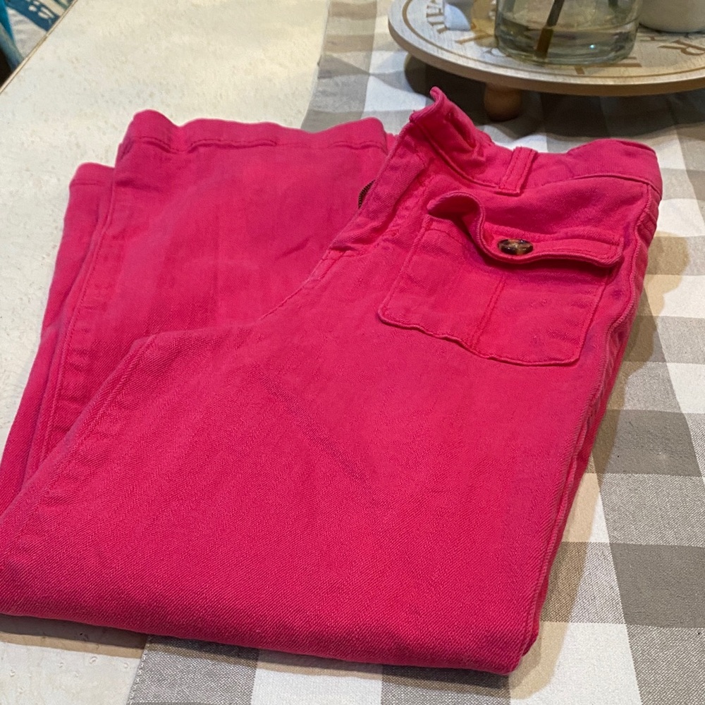 🎀🎀A Loves A Girl Vibrant Pink Pants from Dillards🎀🎀